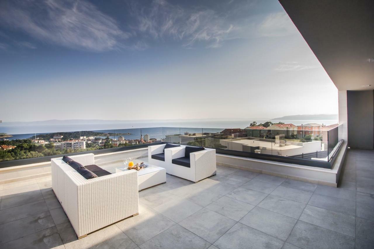 Villa Lacus Макарска Екстериор снимка