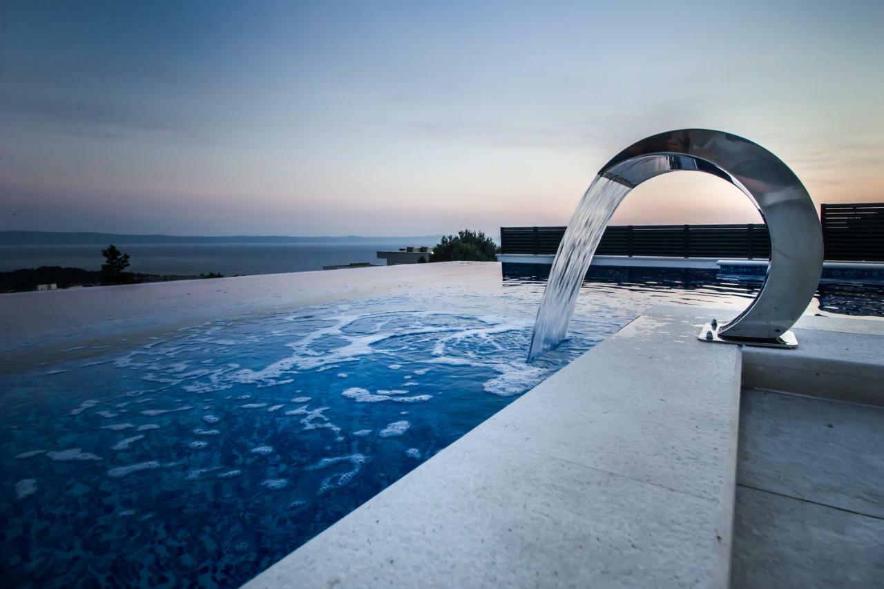 Villa Lacus Макарска Екстериор снимка