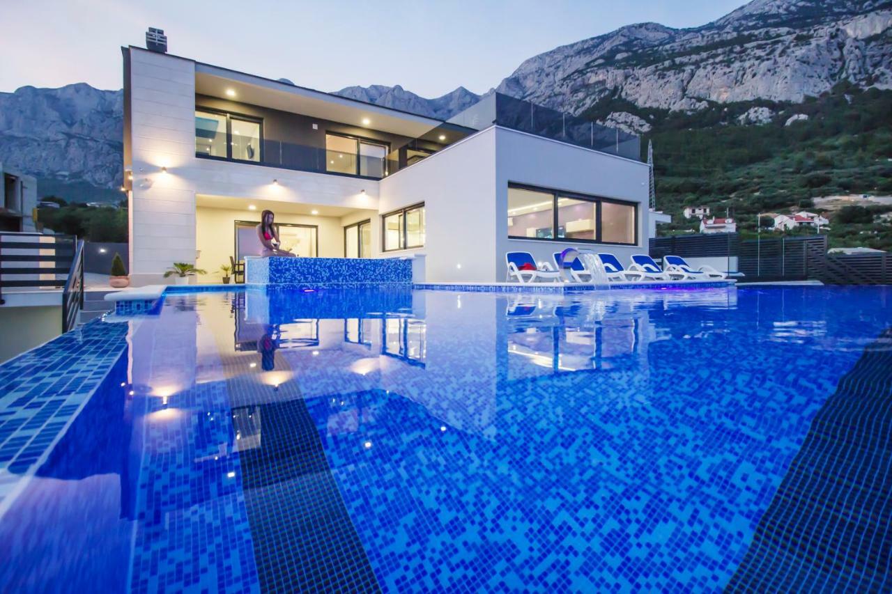 Villa Lacus Макарска Екстериор снимка